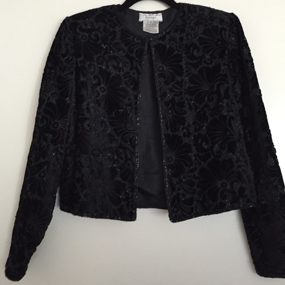 Papell Boutique Vintage Beaded Black Velvet Jacket Size Small EUC - Picture 2 of 10